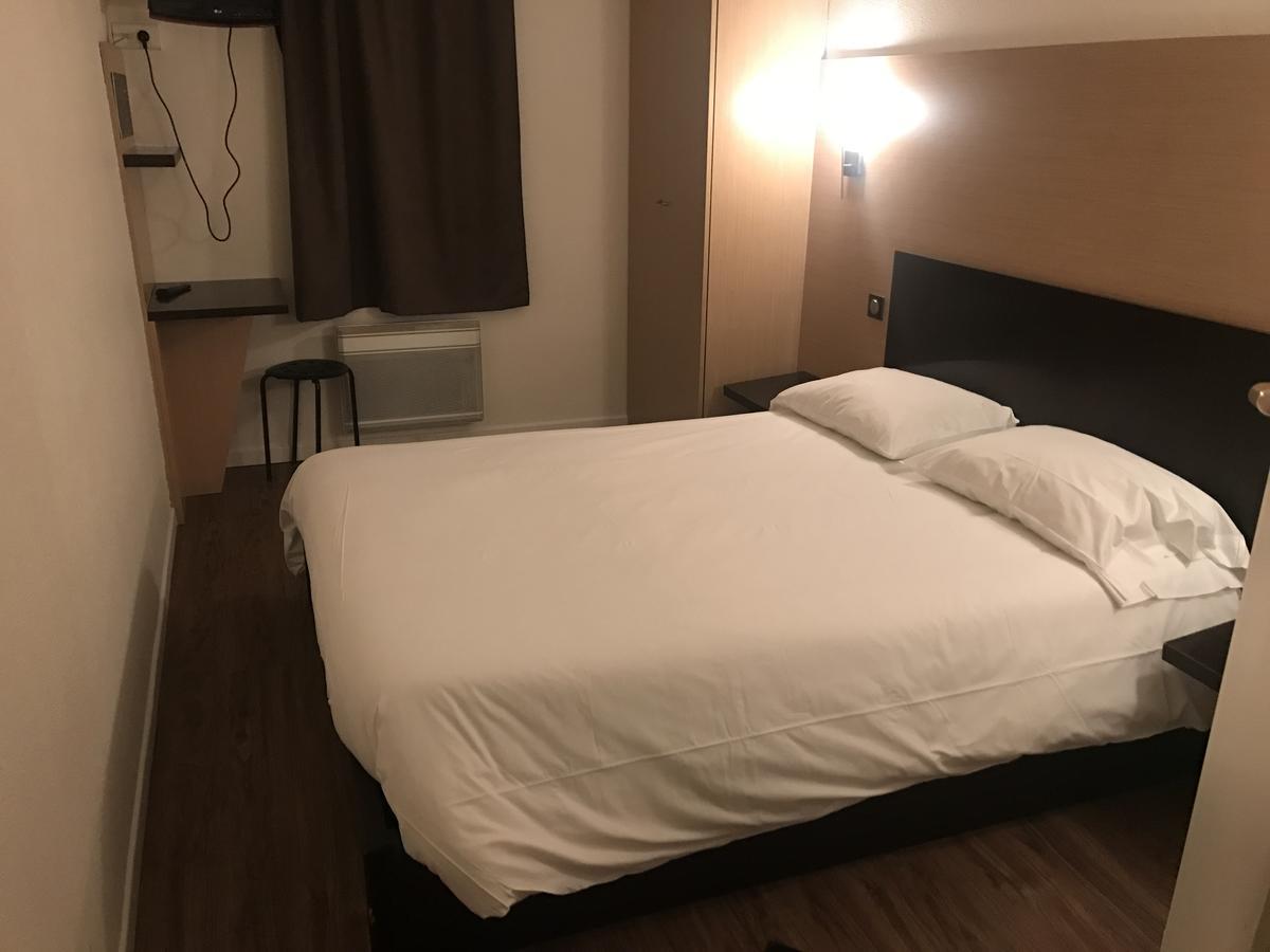 Hotel Akena 피에르레 외부 사진